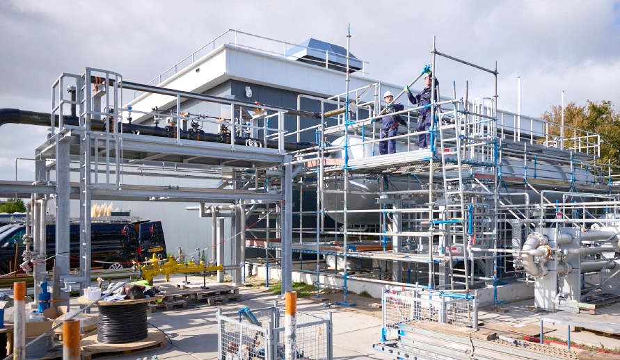 WIKO ontwerpt en monteert complete steigersystemen